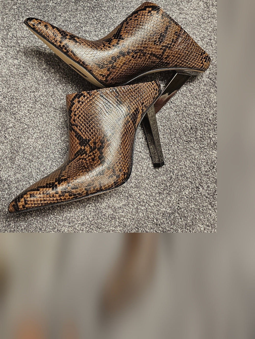 New Michael Kors Halle Leather Mule Pump Sz 7 Snakeskin